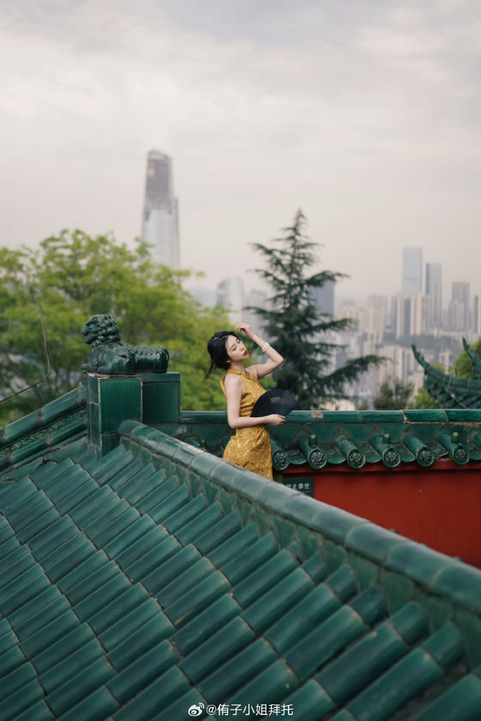 四月是你的谎言 封面